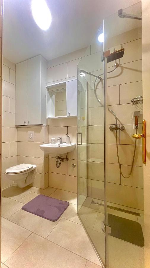 Apartments Neven Omis Ngoại thất bức ảnh