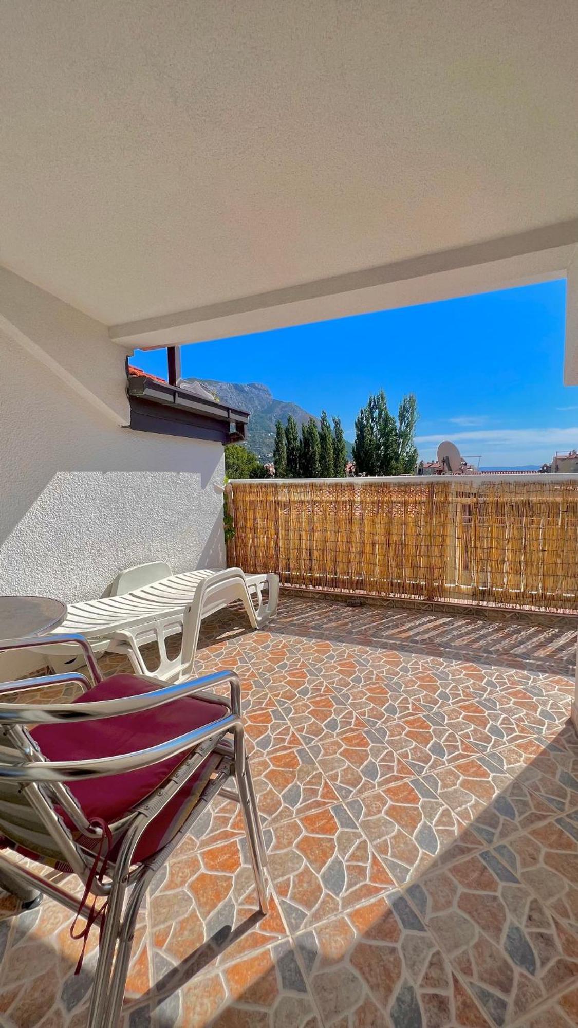 Apartments Neven Omis Ngoại thất bức ảnh